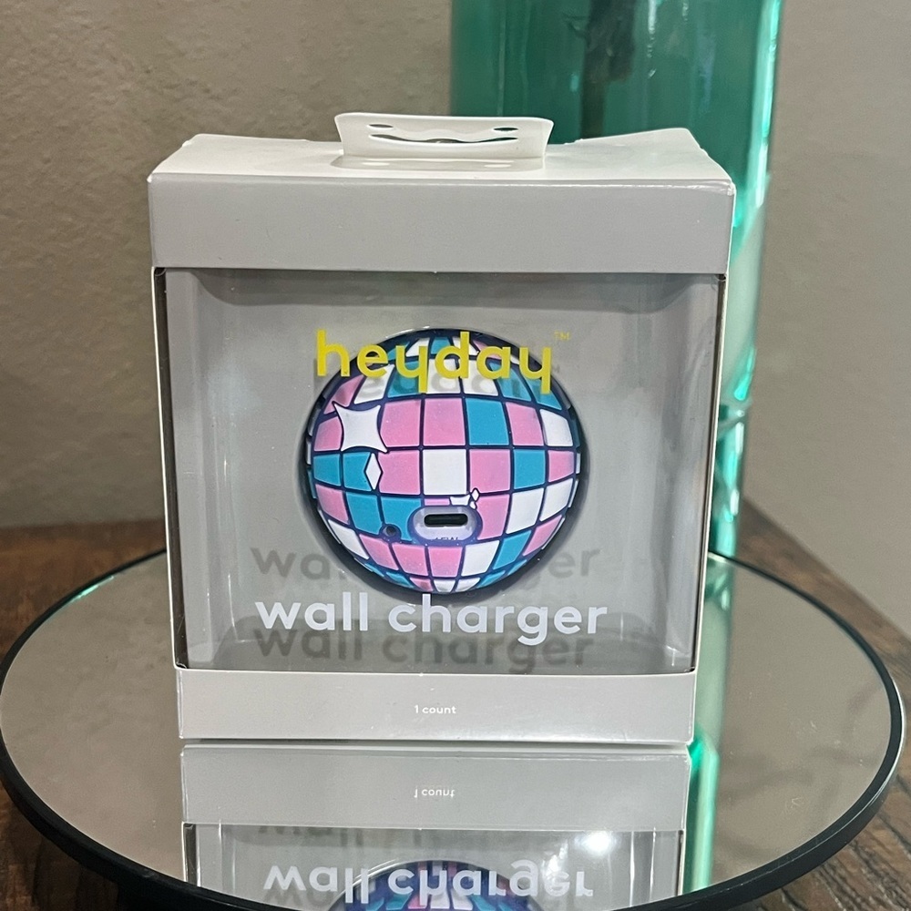 Heyday Disco Ball Wall Charger, new!